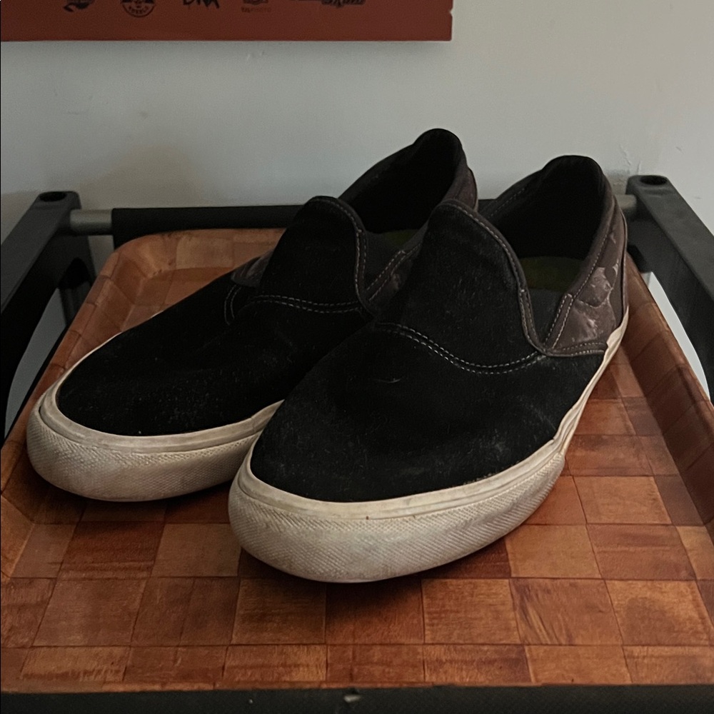 Emerica Skate Black Slip-On Shoes